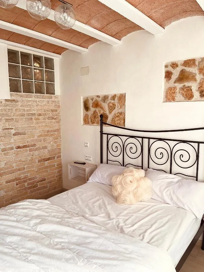 El Nido: Una Casita De Ensueno Deltebre 0*,  Spain