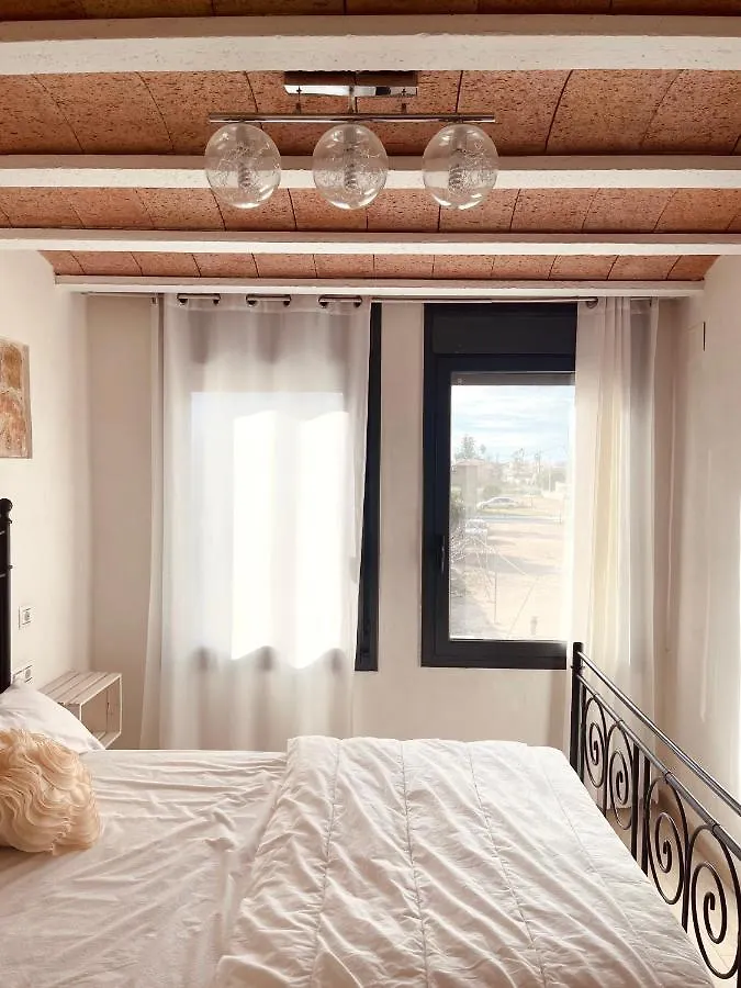 El Nido: Una Casita De Ensueno Deltebre