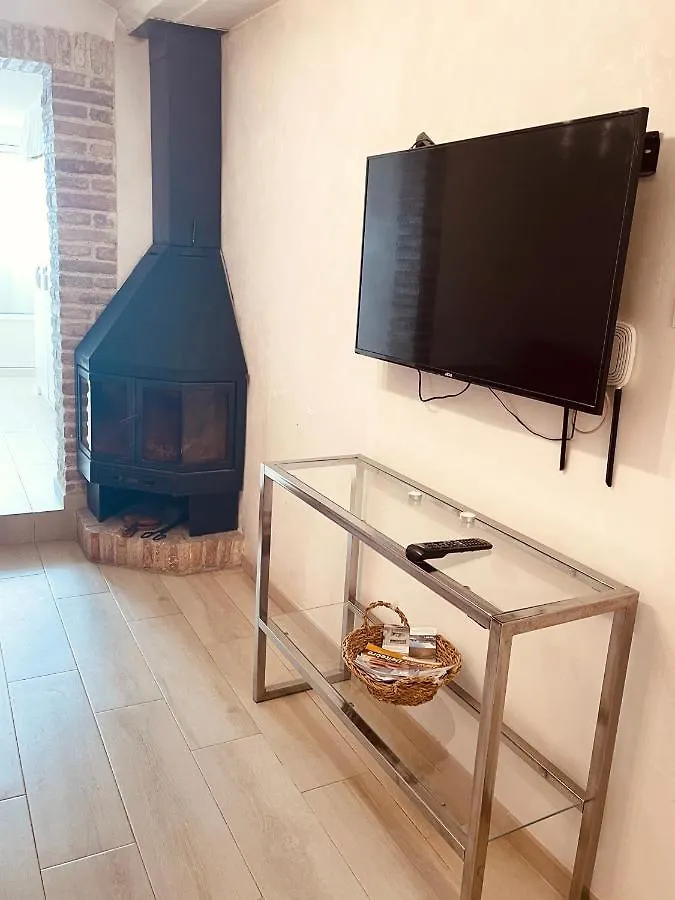 El Nido: Una Casita De Ensueno Deltebre Spain